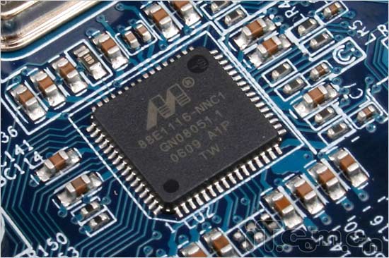 这款芯片不仅在运算性能上实现突破